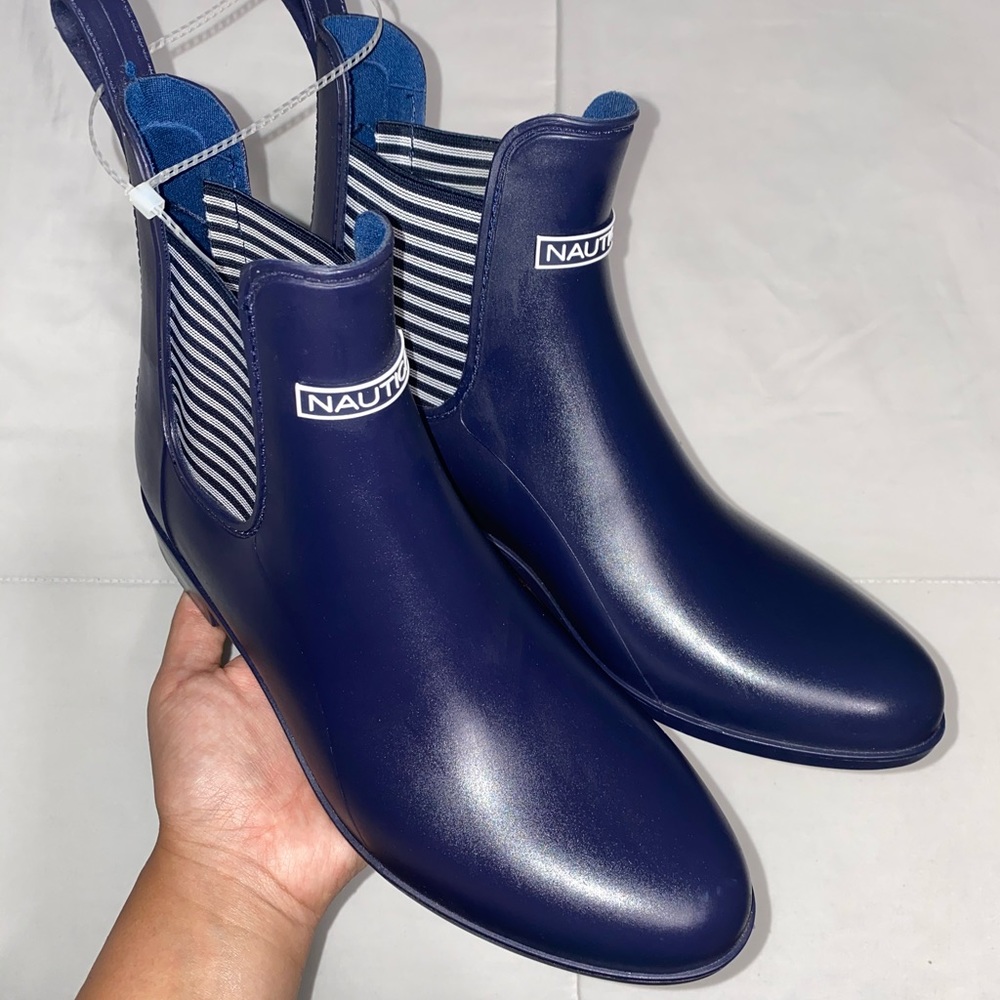 Nautica Navy Ankle Rain boots